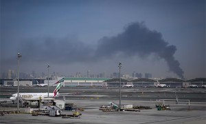 被困中东的美国人撤离只能靠自己，美政府被批“处处暴露无能”