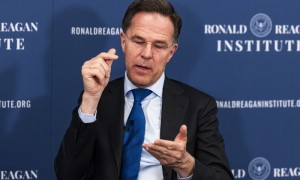 吕特向欧洲国家传话：特朗普要你们在几天内作出保证