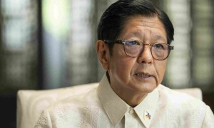 访日前，菲律宾总统马科斯：坚持一个中国，不愿卷入任何冲突