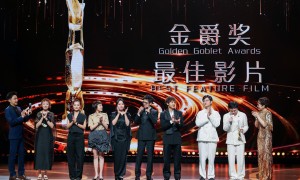 金爵“影帝”的身后，是香港电影的“新出路”