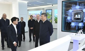 习近平：建设社会主义现代化强国，关键在科技自立自强