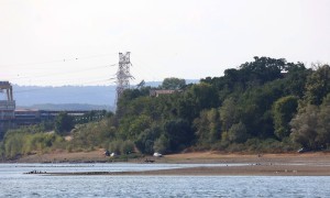 多瑙河水位降至100-150年来的最低点