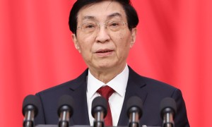 王滬寧代表政協第十四屆全國委員會常務委員會作工作報告