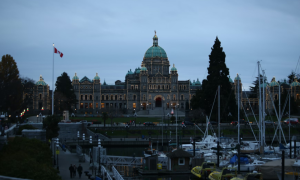 卑斯省將猛減開支 或大裁員